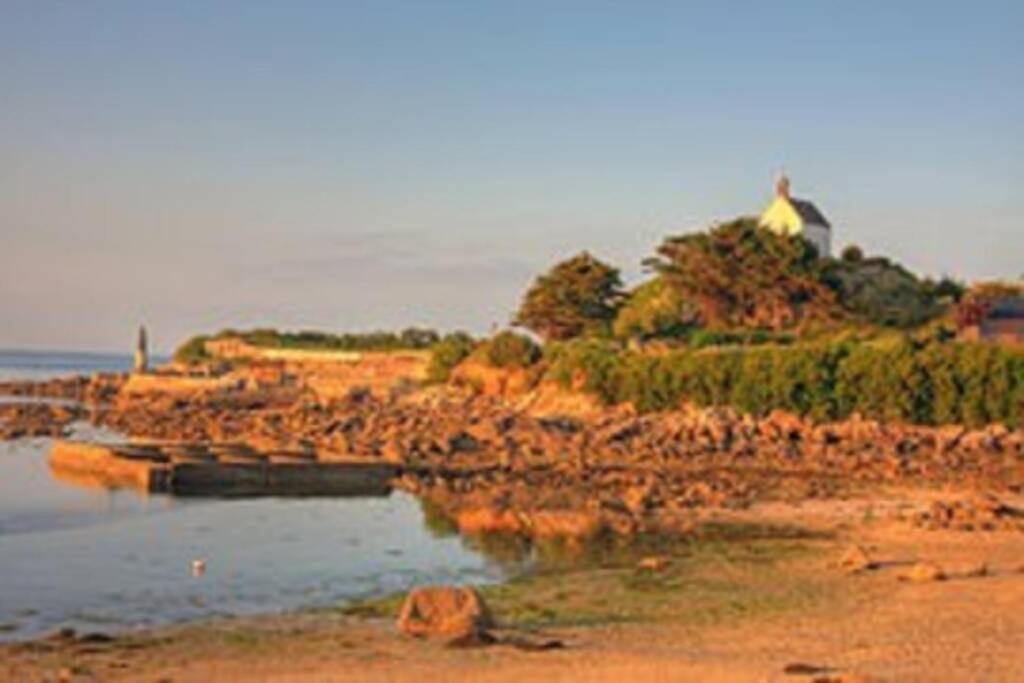 Kermaravel, Le Petit Manoir En Bord De Mer. Сен-Поль-де-Леон Экстерьер фото